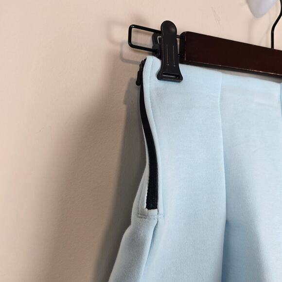 Nike Sportswear Tech Fleece Womens Size XS High-Waisted 3" Pleated Shorts Blue - Picture 4 of 5